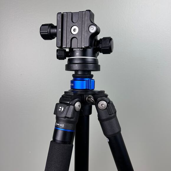 Benro Mach 3 Mach3 Aluminum Photography Tripod with B1 Ball Head & Case TMA18A - Picture 2 of 7